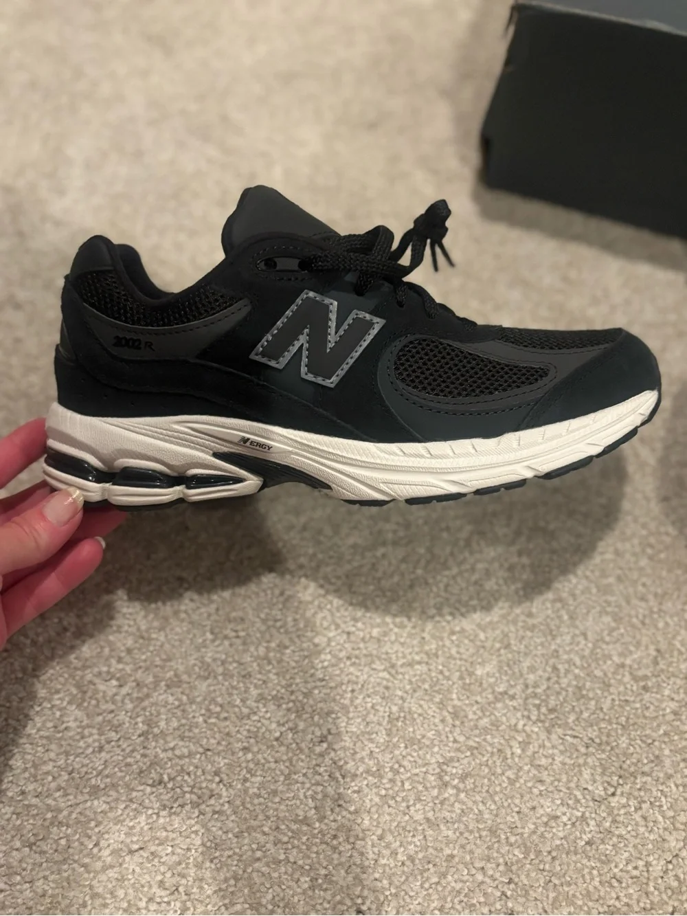 NIB New Balance Grade School 2002R Shoes